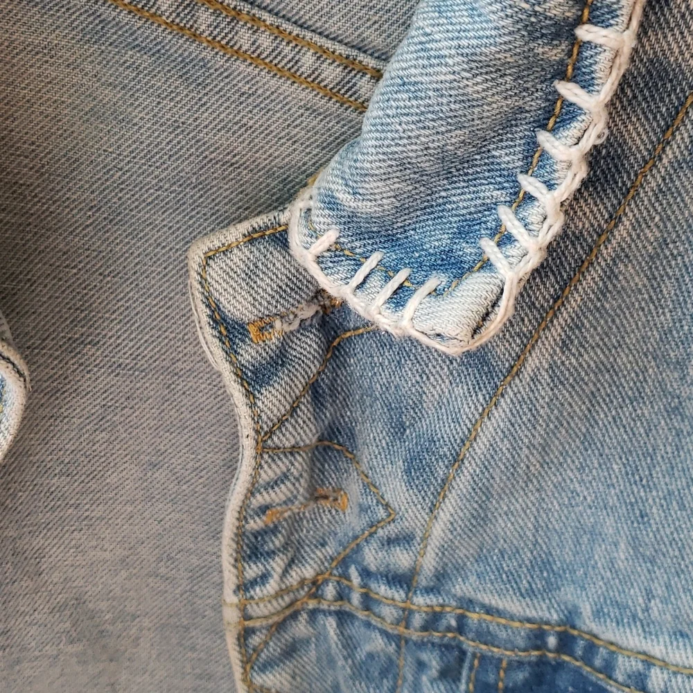 The Breaker Jeans Vest - Picture 6 of 9